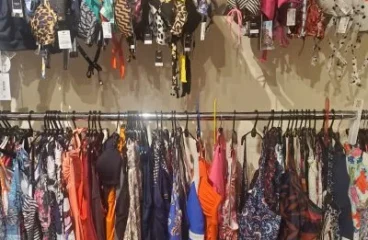 Obchod s plavkami v Bratislave: Kde nájsť kvalitné plavky pre každú príležitosť